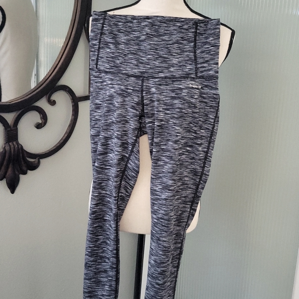 Dragon fit high rise leggings